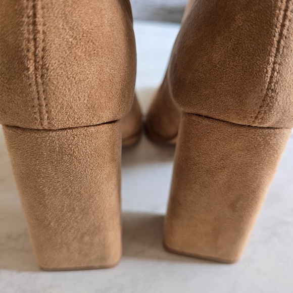 Miss Lola Milano Square Heel Boots In Nude Size 6.5 - Picture 12 of 16